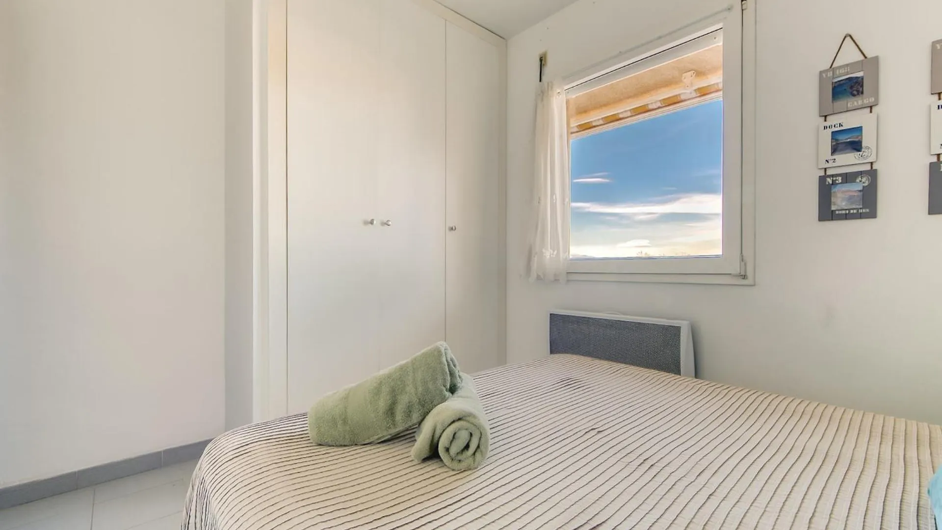 Roc Mar Apartment For 4 Persons Roses Spagna