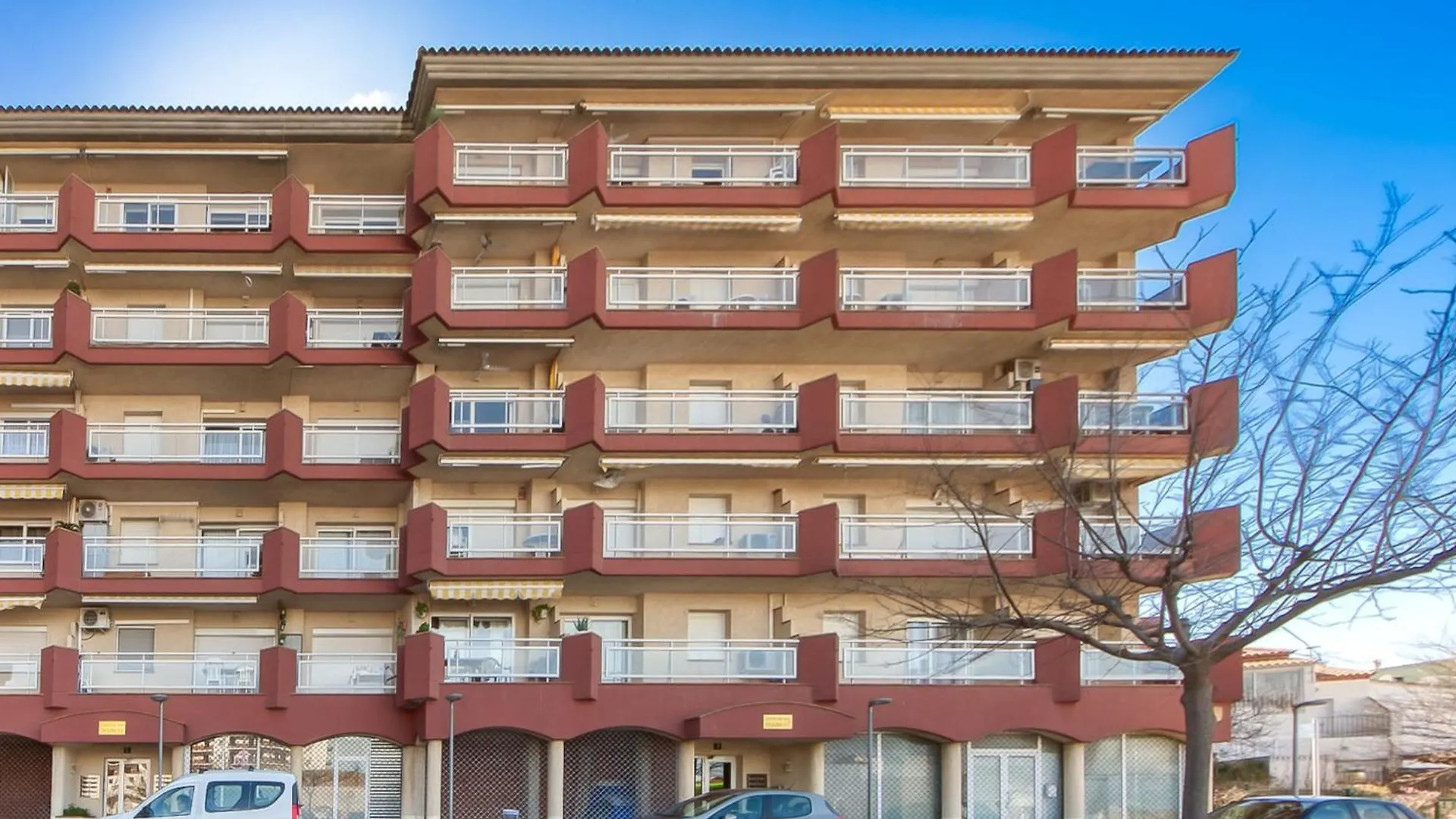 Roc Mar Apartment For 4 Persons Roses